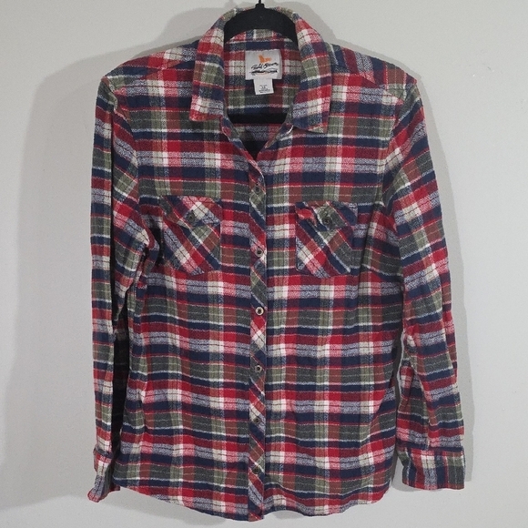 Field & Stream Red and Green Plaid Button Down Shirt - Picture 2 of 11